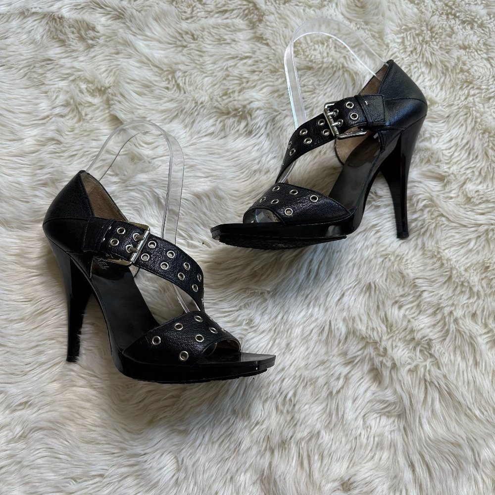 MICHAEL Michael Kors Black Crossover Buckle Open Toe Heels Women's 7.5 - Picture 1 of 6